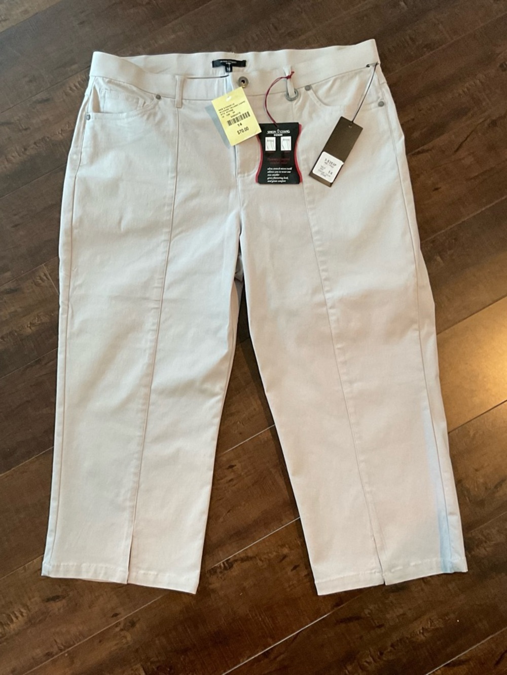 Simon Chang Stone Techno Capri Pants